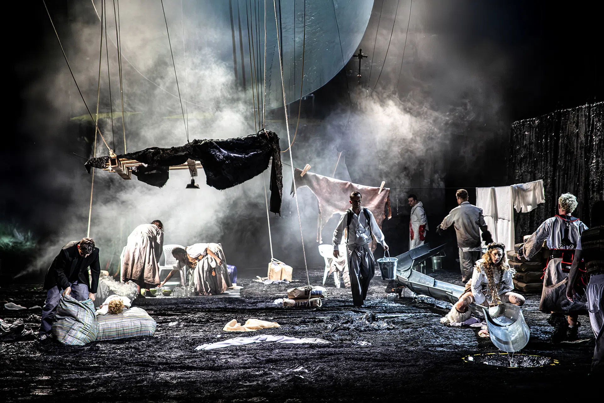 Jak się widza nie bije, to mu sumienie gnije